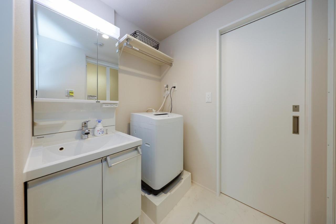 Higashi Komagata House Tokyo Exterior photo