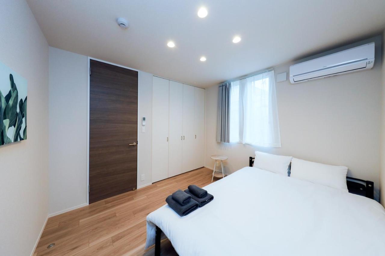 Higashi Komagata House Tokyo Exterior photo